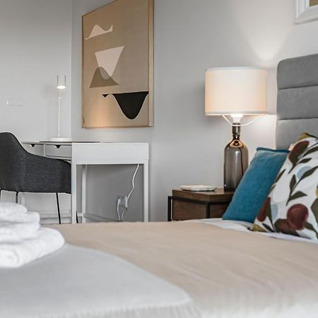 Studio In Cascais -Sea View -Pool المظهر الخارجي الصورة